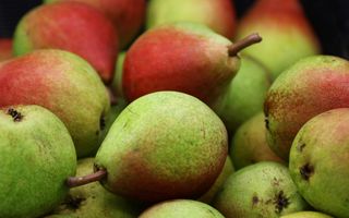 Ce fructe de toamnă au cel mai puțin zahăr. Alegeri bune dacă vrei să ții glicemia și caloriile sub control