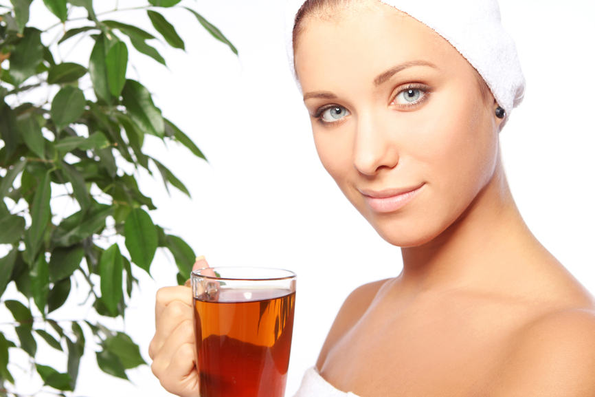 Ceaiul care ÎNLĂTURĂ ridurile și PREVINE mai multe tipuri de CANCER