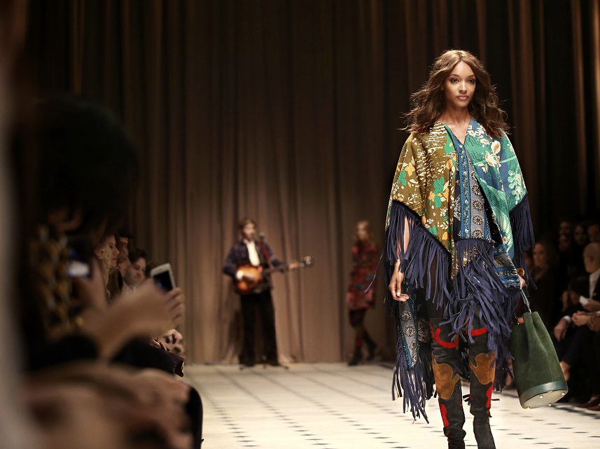 Burberry a unit Londra cu Los Angeles-ul intr-un eveniment grandios!