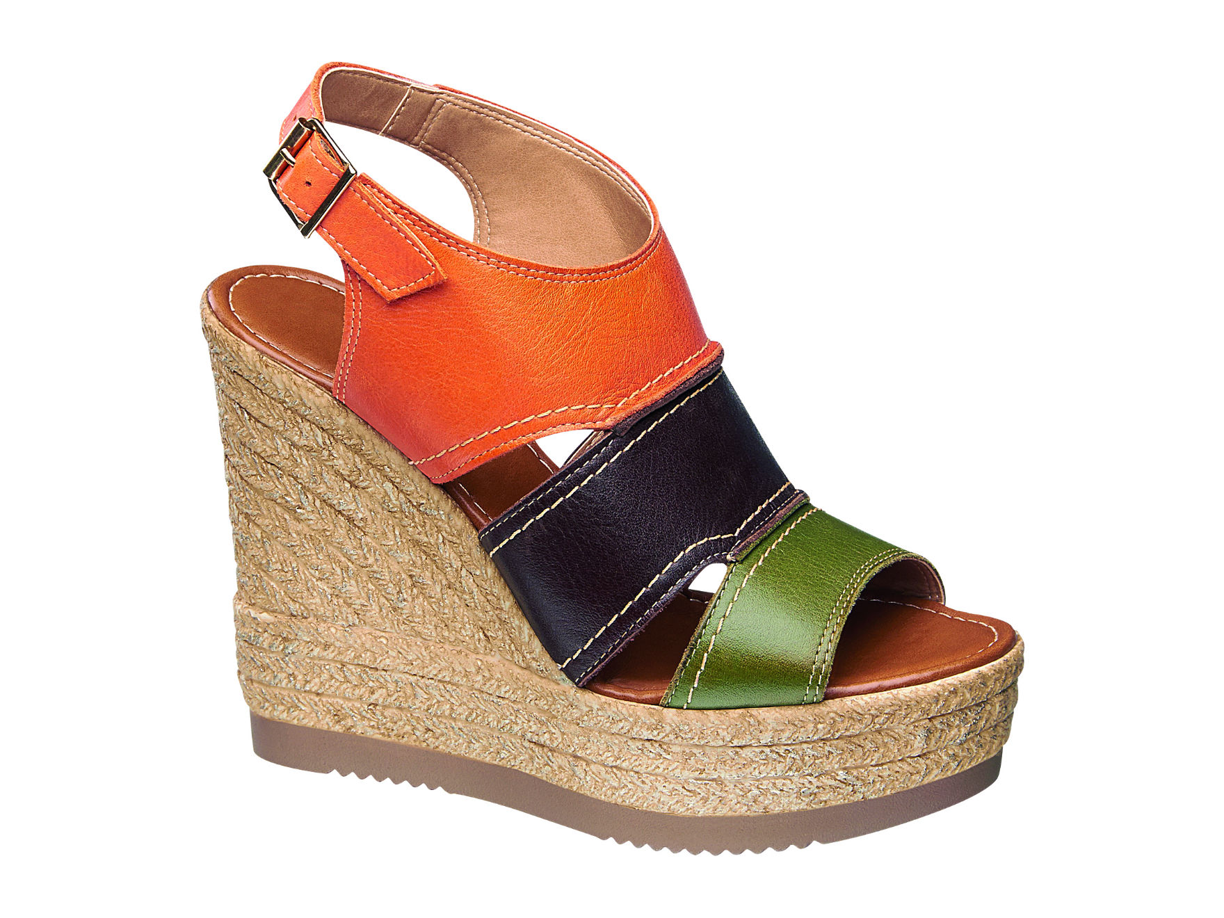 Recomandarea Deichmann pentru un look lejer vară: sandalele cu platformă - > Shopping - Eva.ro
