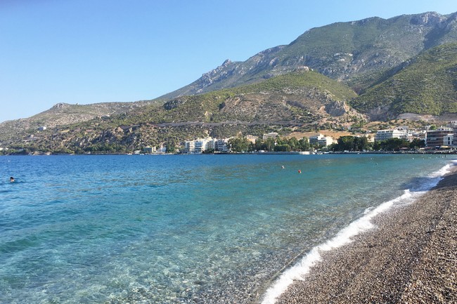 Λουτράκι, το παραθαλάσσιο θέρετρο της ηπειρωτικής Ελλάδας προσβάσιμο σε μιάμιση ώρα από την Αθήνα – Διασκέδαση > Ταξίδια