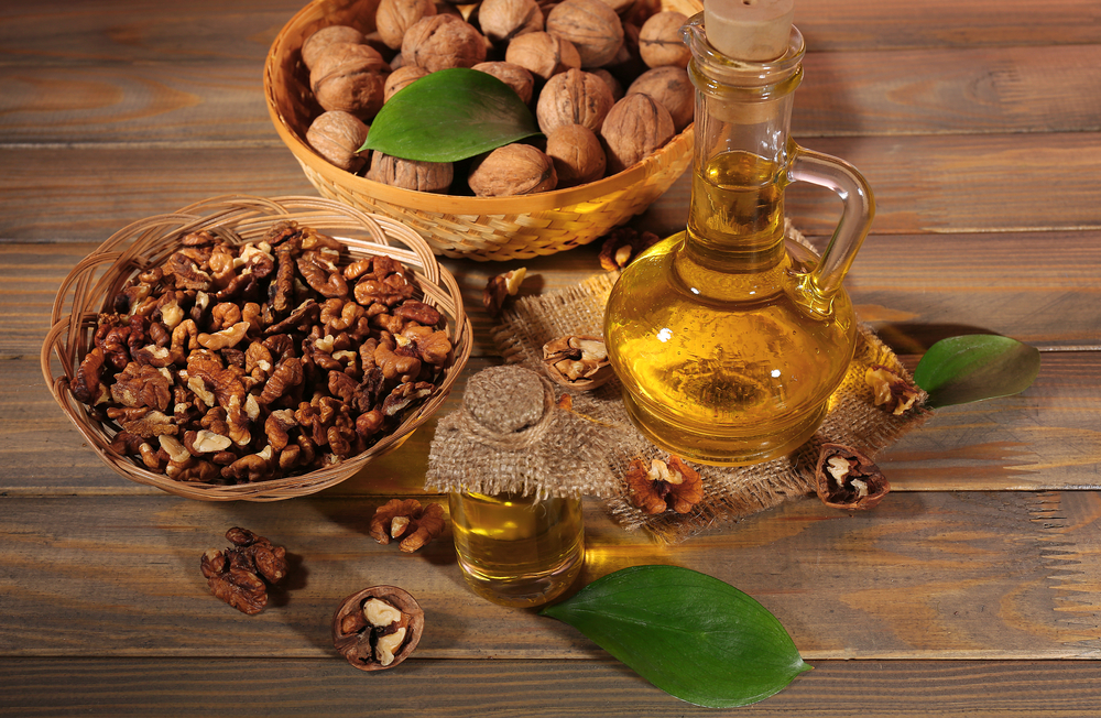 7 Beneficii Surprinzătoare Ale Uleiului De Nucă Sănătate