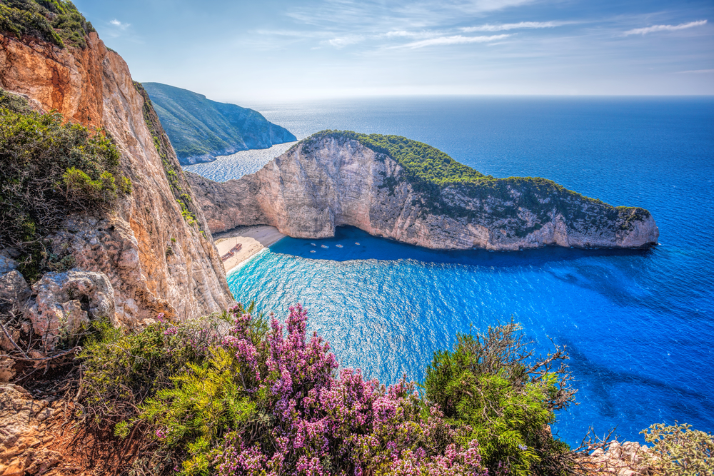 Ψιλή άμμος, κρυστάλλινα κύματα και μοναδικά χρώματα: ανακαλύψτε τις πιο όμορφες παραλίες της Ελλάδας – Διασκέδαση> Ταξίδια
