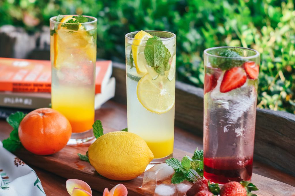 Limonada fresh, de vară, cu proprietăți vindecătoare pentru durerile menstruale – Sănătate > Medicina generala Limonada fresh, de vară, cu proprietăți vindecătoare pentru durerile menstruale – Sănătate > Medicina generala