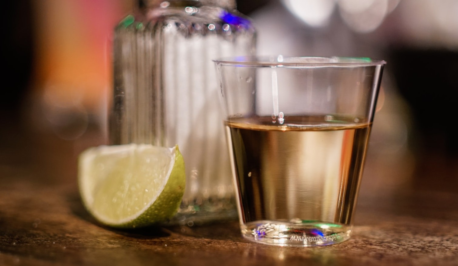 5 beneficii pentru sănătate surprinzătoare ale unui shot de tequila – Sănătate > Medicina generala 5 beneficii pentru sănătate surprinzătoare ale unui shot de tequila – Sănătate > Medicina generala